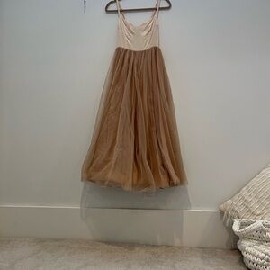 Elegant Tan and Cream Dress